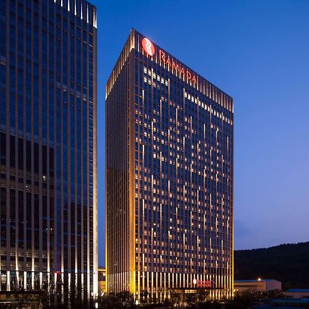 Ramada Jinan Otel Dış mekan fotoğraf